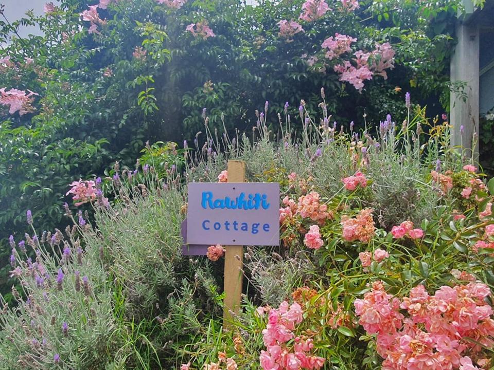 Rawhiti Cottage At Kaeppeli'S Kuaotunu Exterior photo